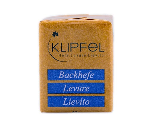 Backhefe Würfel 42g